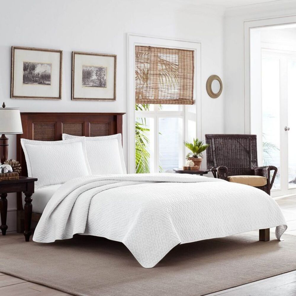 Tommy Bahama -  Quilt Set Pre-Washed Lightweight Year White